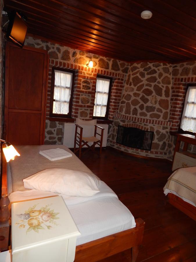 Ξενώνας Αριάδνη - Guesthouse Ariadni Lemos Exterior photo